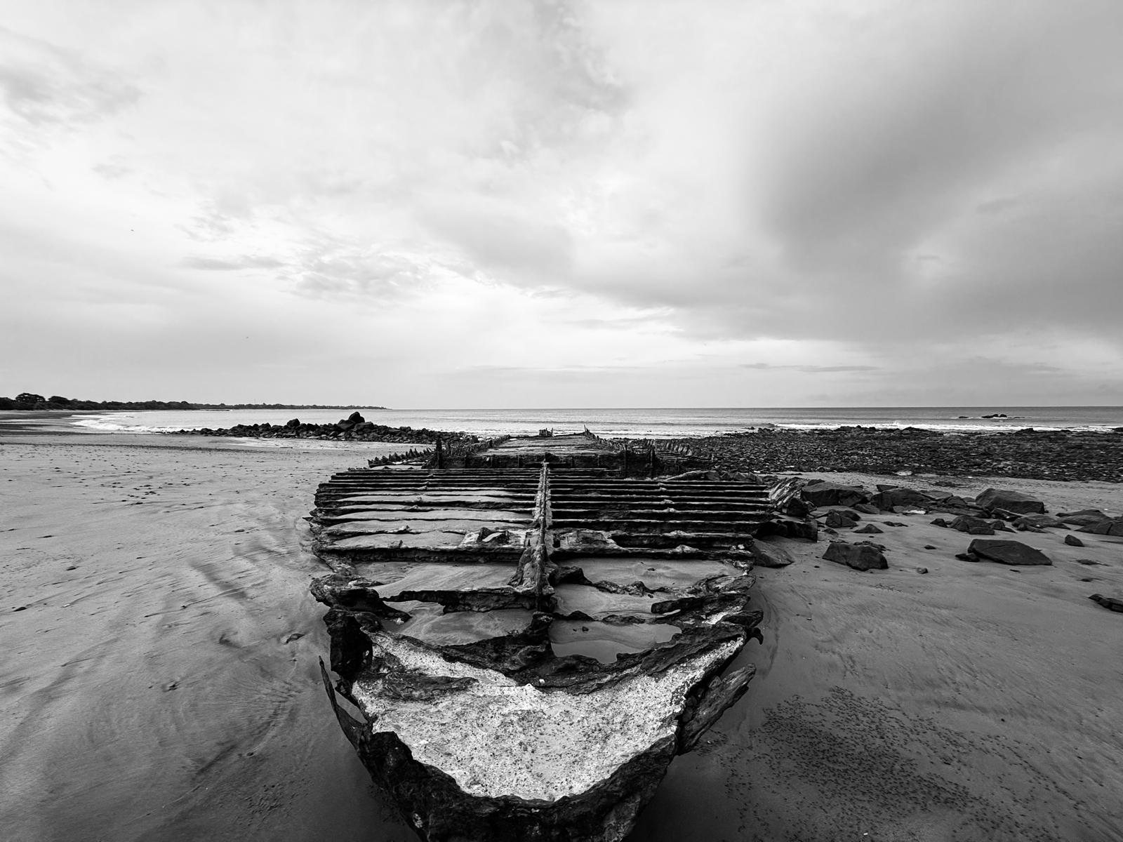 The wreck at low tide
